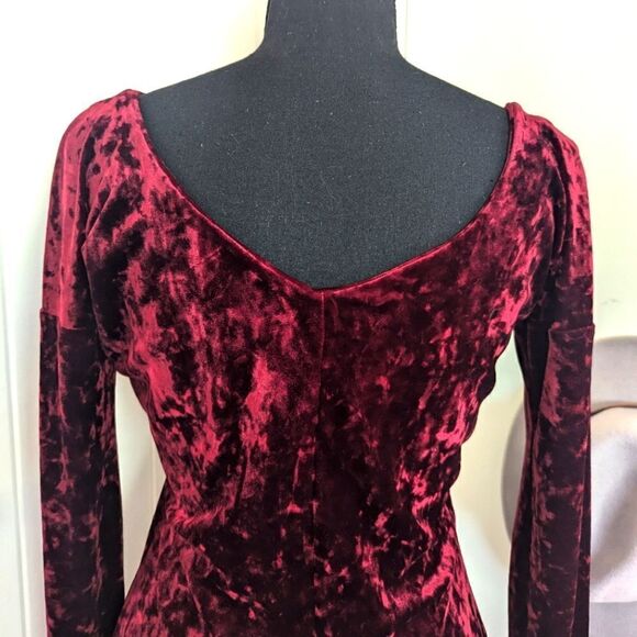 VTG Betsey Johnson Red Burnout Velvet Whimsigoth Fairy Grunge Glam Top MD/LG - Picture 5 of 9